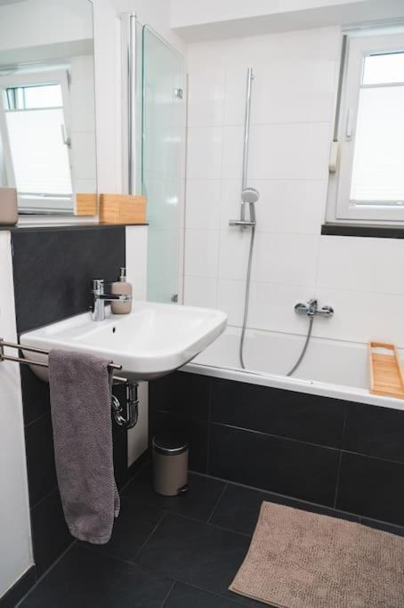 Traumwohnung Im Koelner Sueden Huerth Ngoại thất bức ảnh